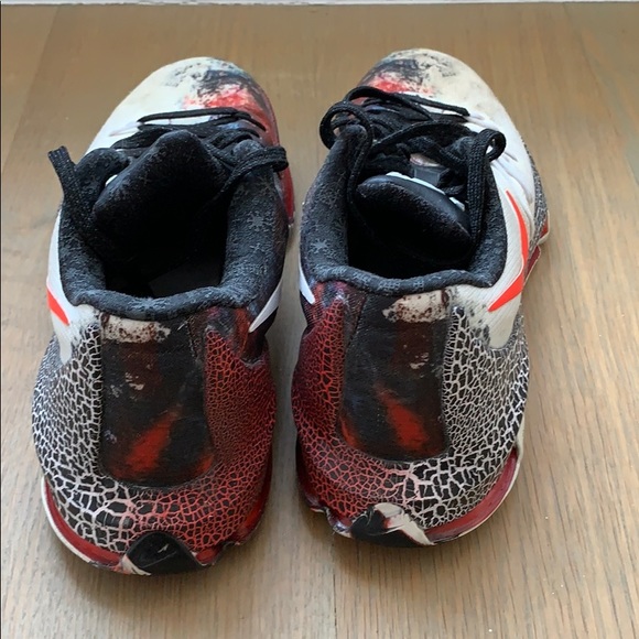 KD 8 “Christmas” TRYING TO SELL FAST! - Picture 4 of 6